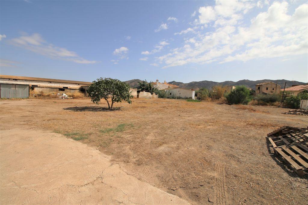 Maison avec terrain à Cuevas del Almanzora